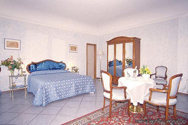 Goldoni 3*