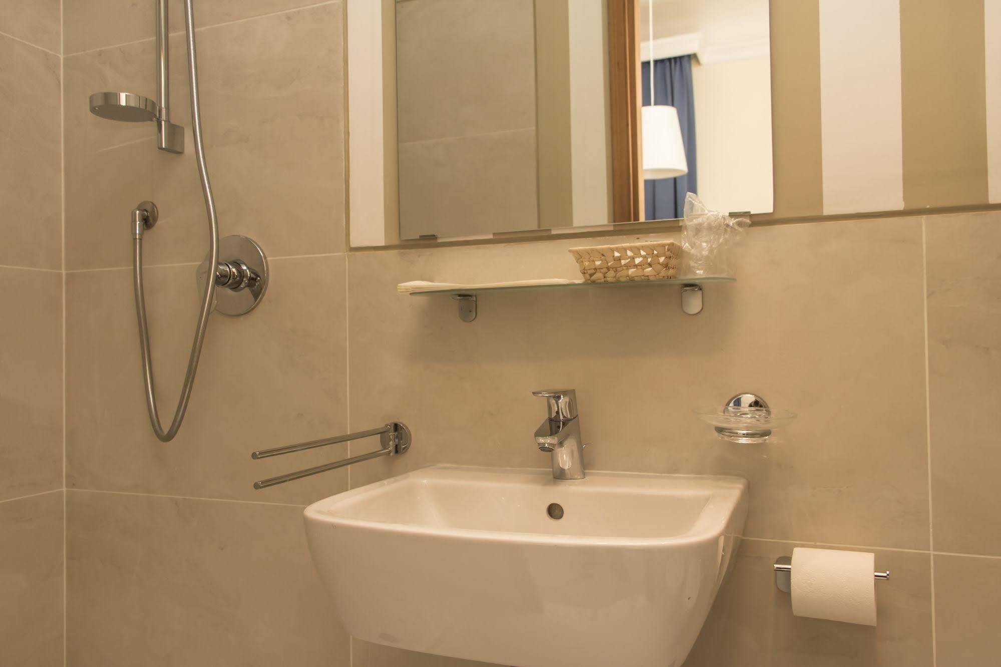 Goldoni 3* Firenze